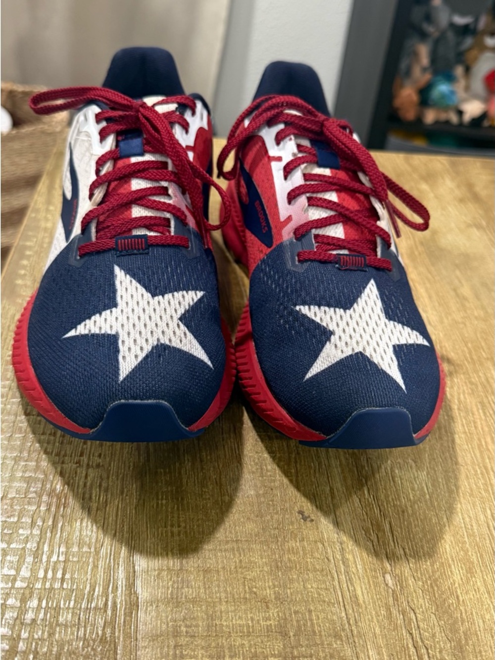 Woman’s Brooks Launch 8 Run Texas Shoes size 9 - Picture 2 of 10